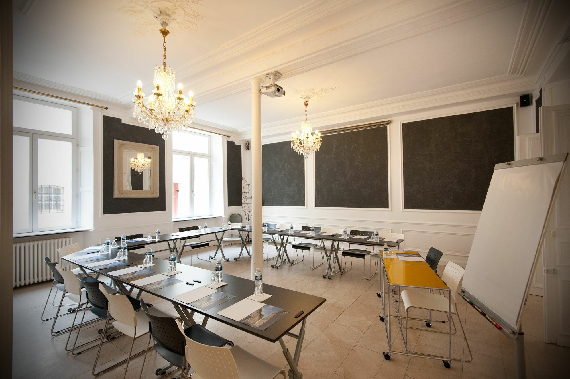 Hotel Le Prieure Et La Residence Amiens Eksteriør billede