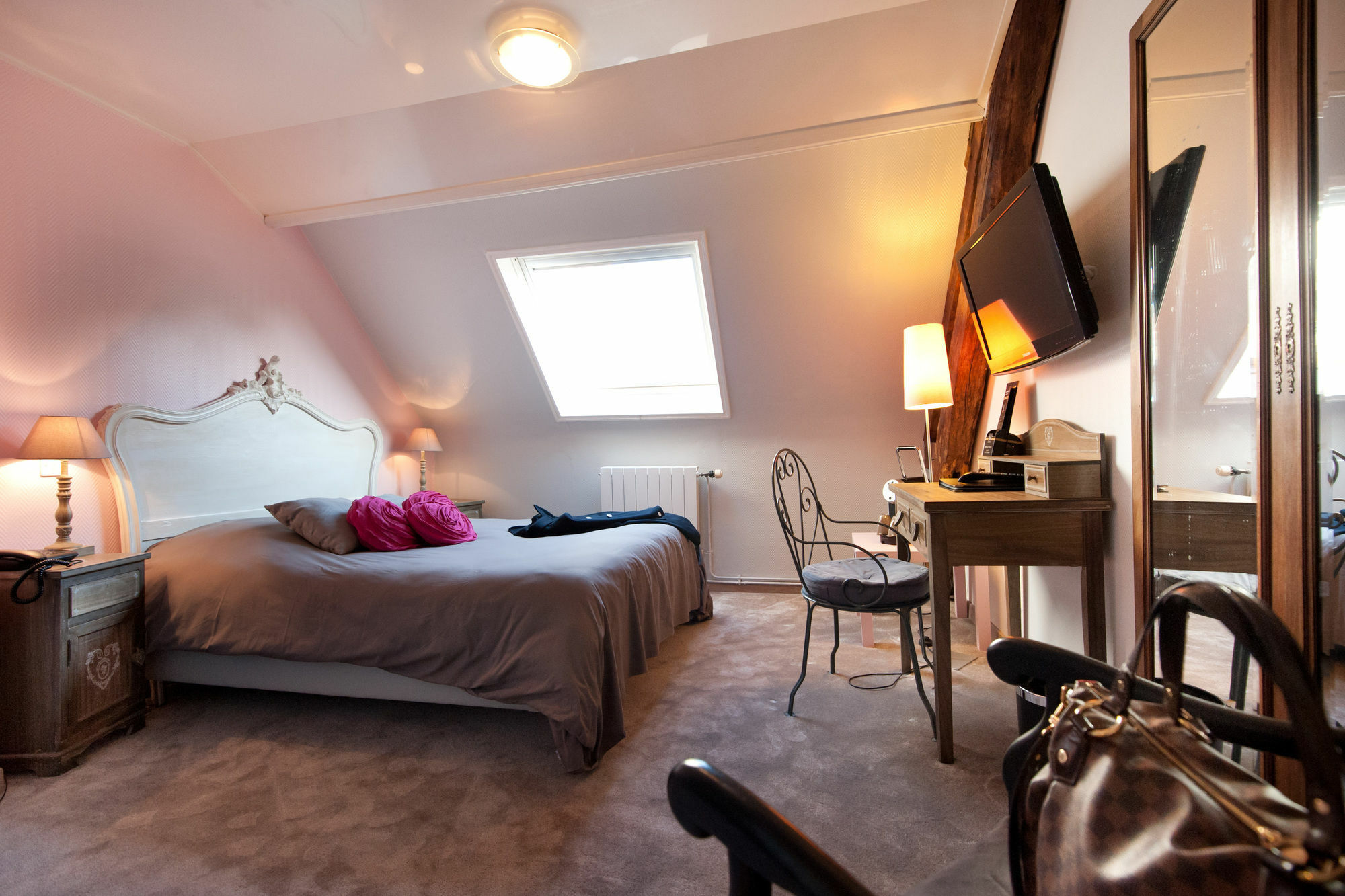 Hotel Le Prieure Et La Residence Amiens Eksteriør billede